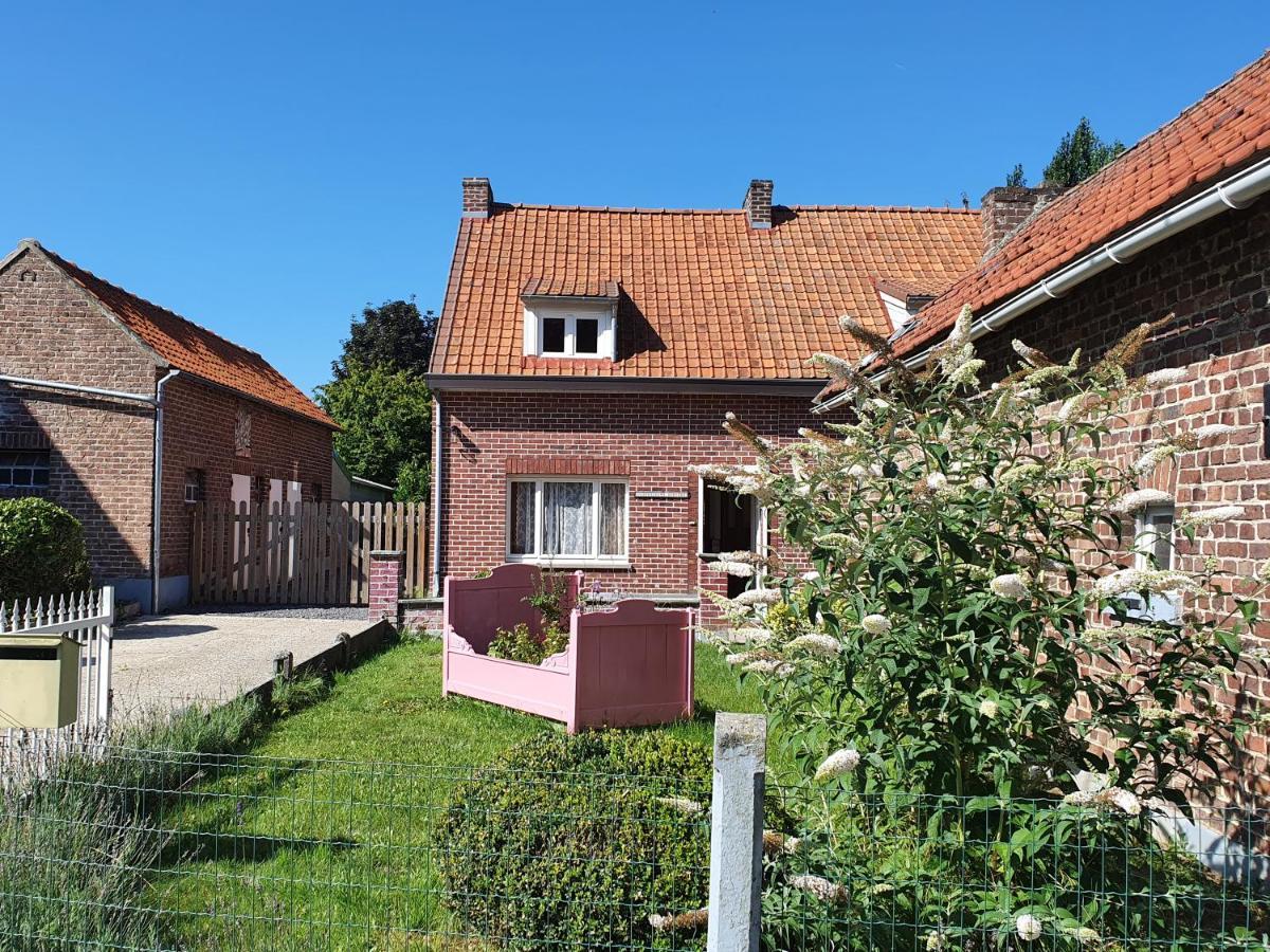 Haspengouws Hoeveke Borgloon Buitenkant foto